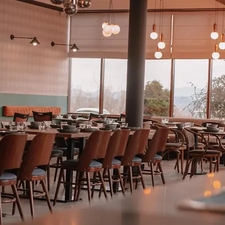 호텔 Kyriad Karkonosze