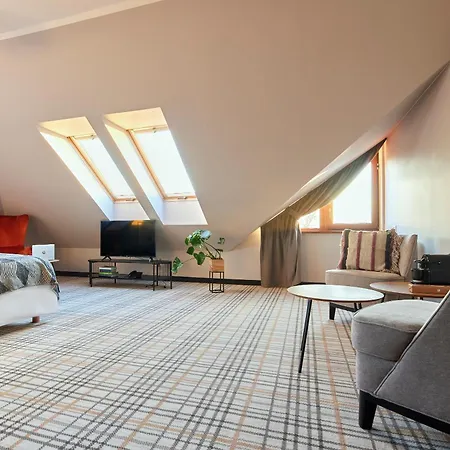 Hotel Kyriad Karkonosze Wojcieszyce