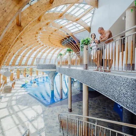 Kyriad Karkonosze Hotel 3*