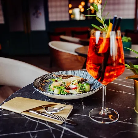 Hotel Kyriad Karkonosze Wojcieszyce