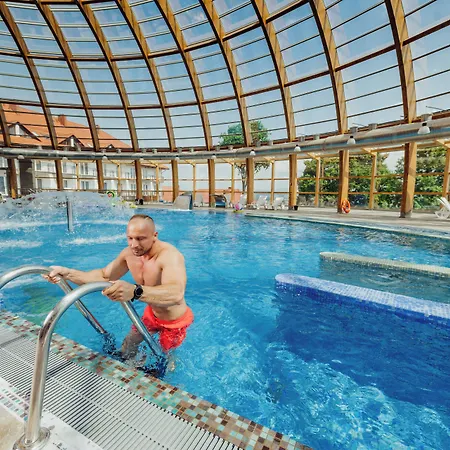 Hotel Kyriad Karkonosze 3*