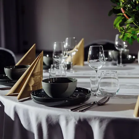 Hotel Kyriad Karkonosze 3*