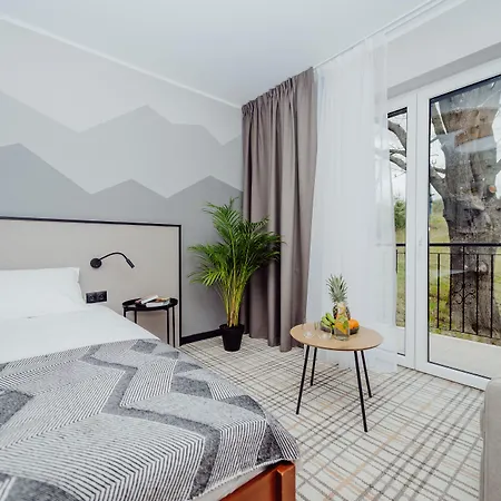 Kyriad Karkonosze 3*