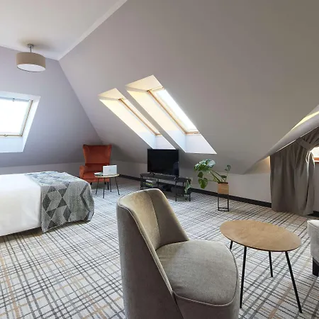 Kyriad Karkonosze Hotel 3*