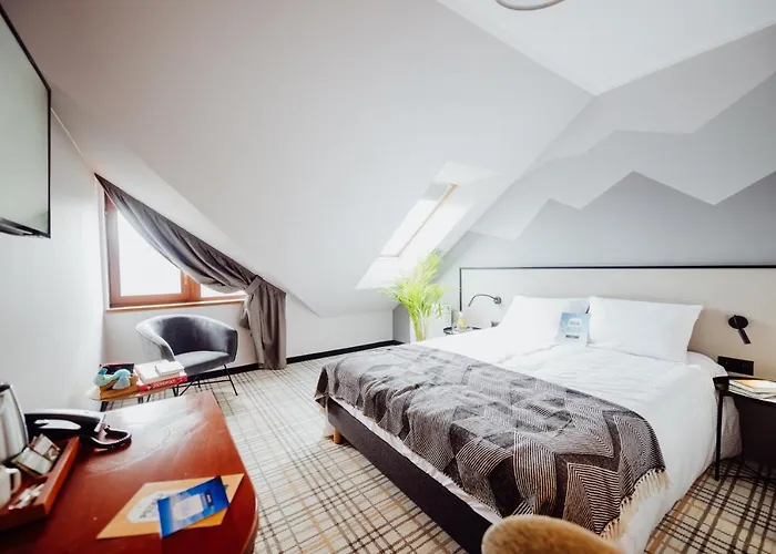 Kyriad Karkonosze 3*