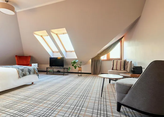 Hotel Kyriad Karkonosze Wojcieszyce