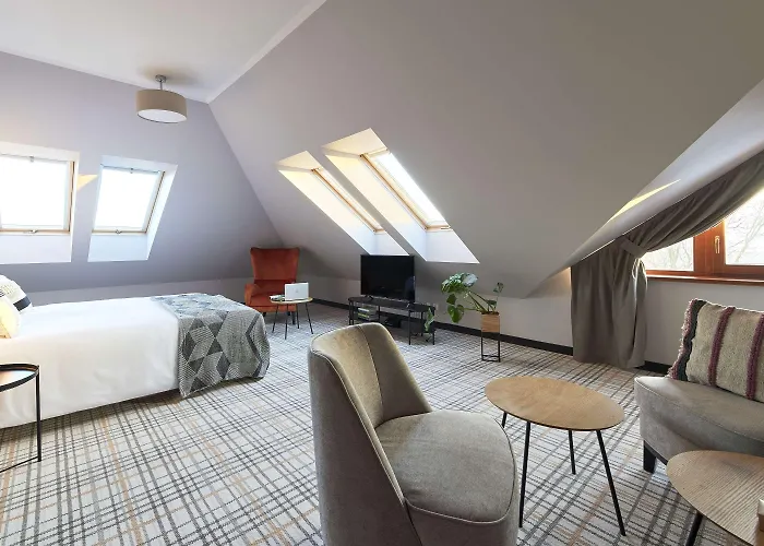 Kyriad Karkonosze Hotel 3*